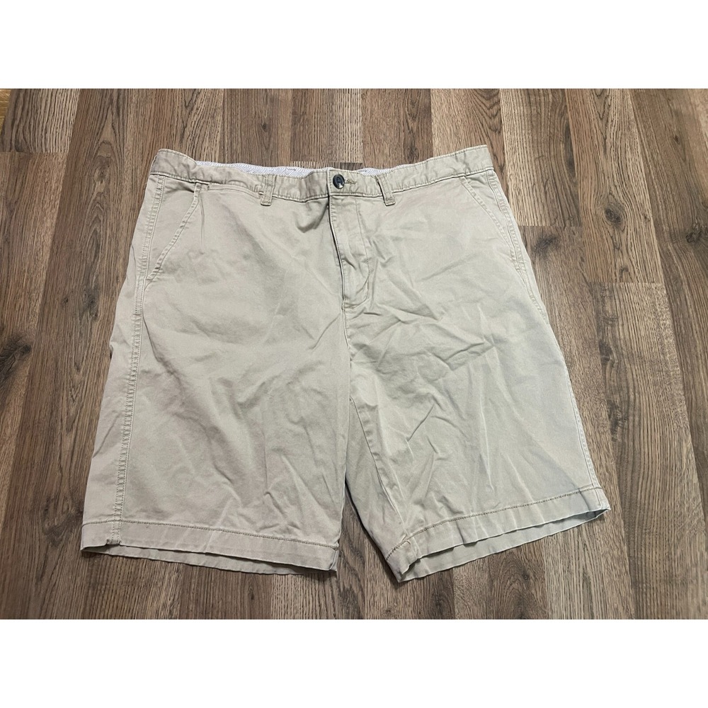 George Shorts, Men's Size 38, Khaki, Chino Shorts